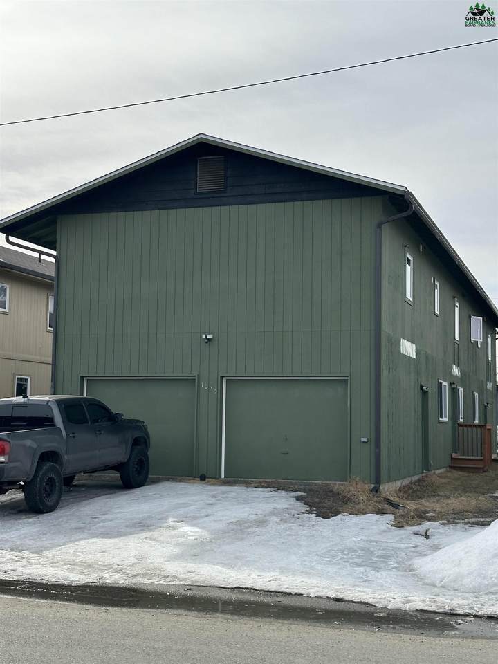 1025 27TH AVENUE - Photo 1