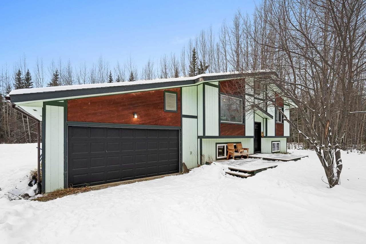 2560 Carrie Lynn Drive - Photo 1