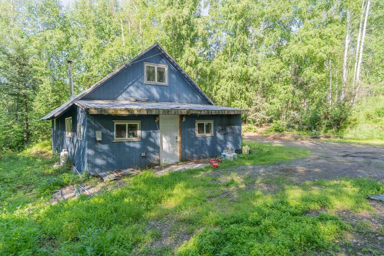 858 Crazy Horse Way - Photo 1