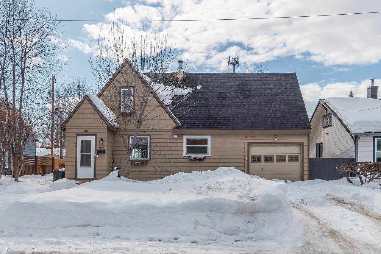 917 9TH AVENUE - Photo 1