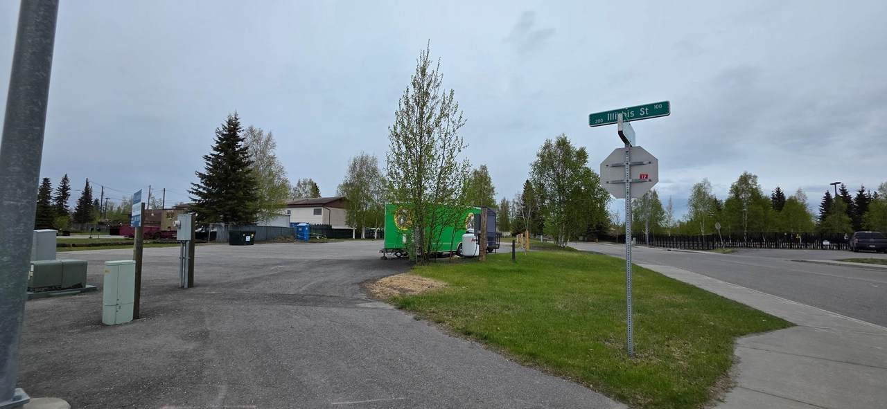 https://bt-photos.global.ssl.fastly.net/fairbanks/1280_boomver_1_160100-2.jpg