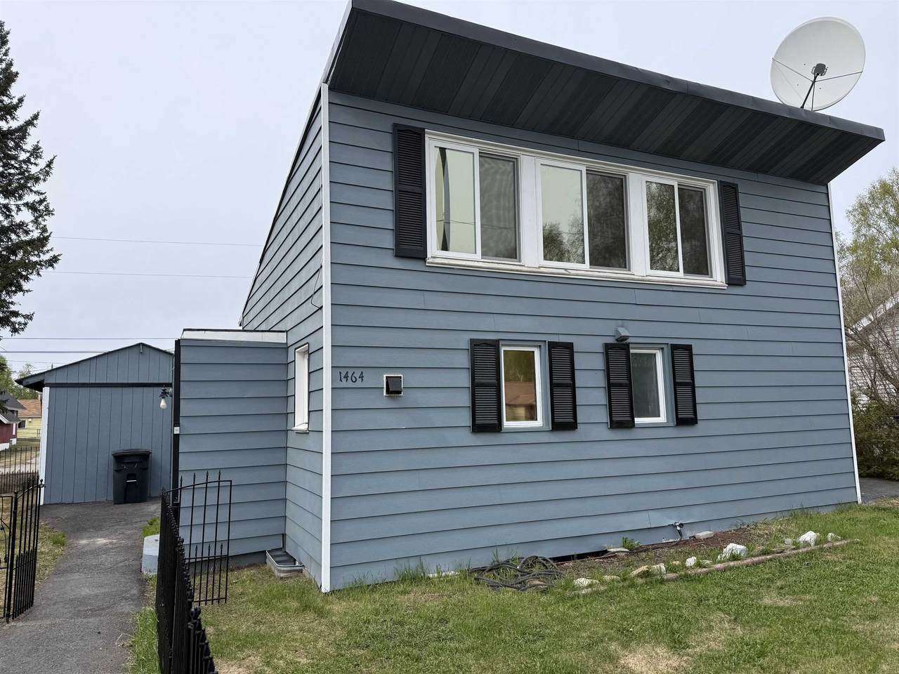 1464 Noble Street - Photo 1