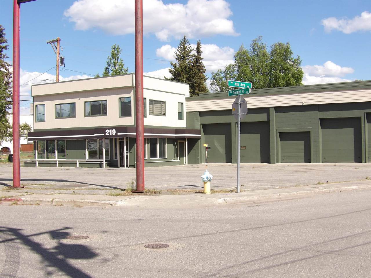 https://bt-photos.global.ssl.fastly.net/fairbanks/1280_boomver_1_160222-2.jpg