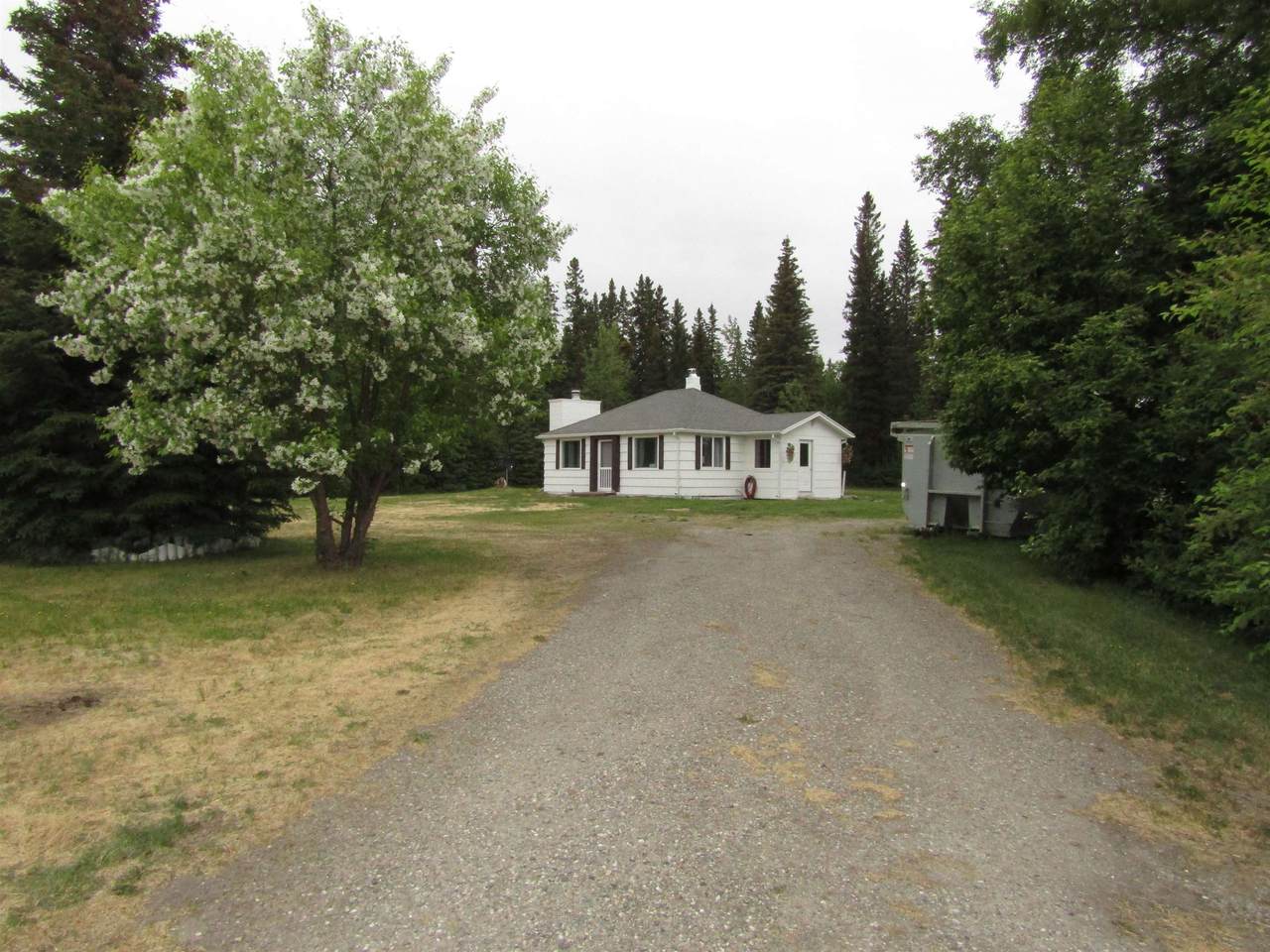 5166 Richardson Highway - Photo 1