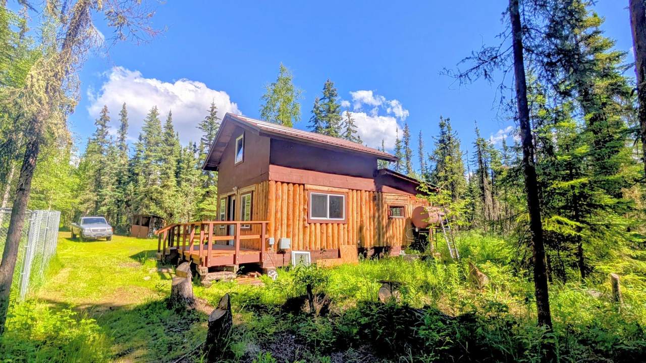 1135 Walker Way - Photo 1