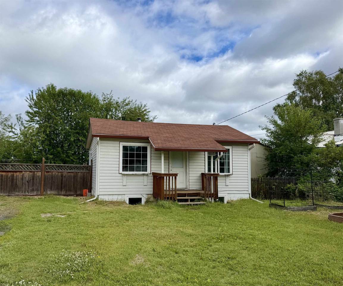 320 Charles Street - Photo 1