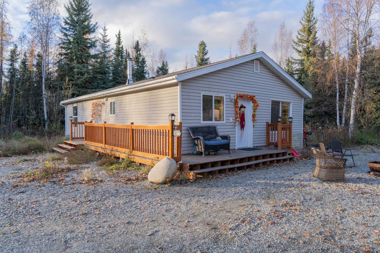 1166 Paige Avenue - Photo 1