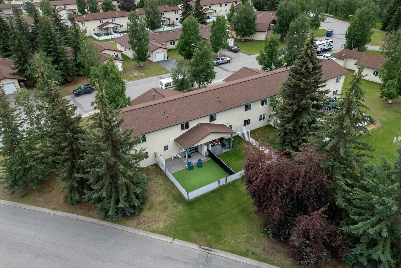 1250 Sutton Loop - Photo 1