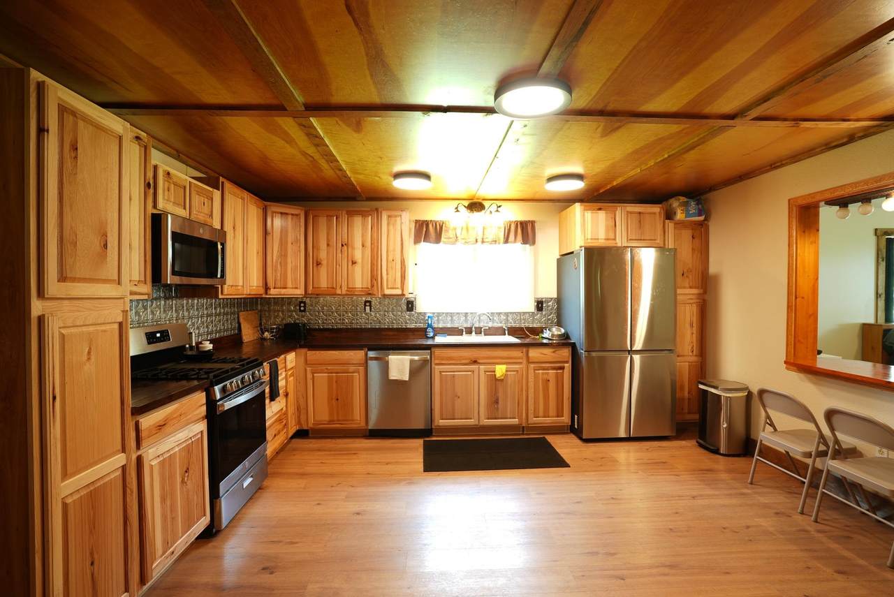 https://bt-photos.global.ssl.fastly.net/fairbanks/1280_boomver_1_160906-2.jpg