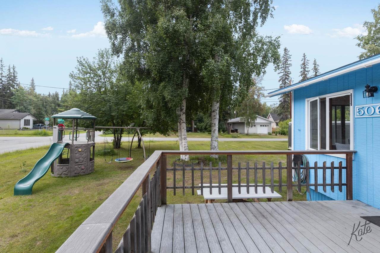https://bt-photos.global.ssl.fastly.net/fairbanks/1280_boomver_1_161009-2.jpg
