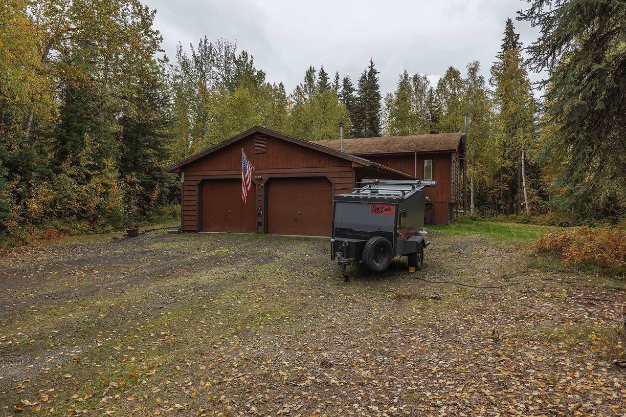 803 Blanket Boulevard - Photo 1