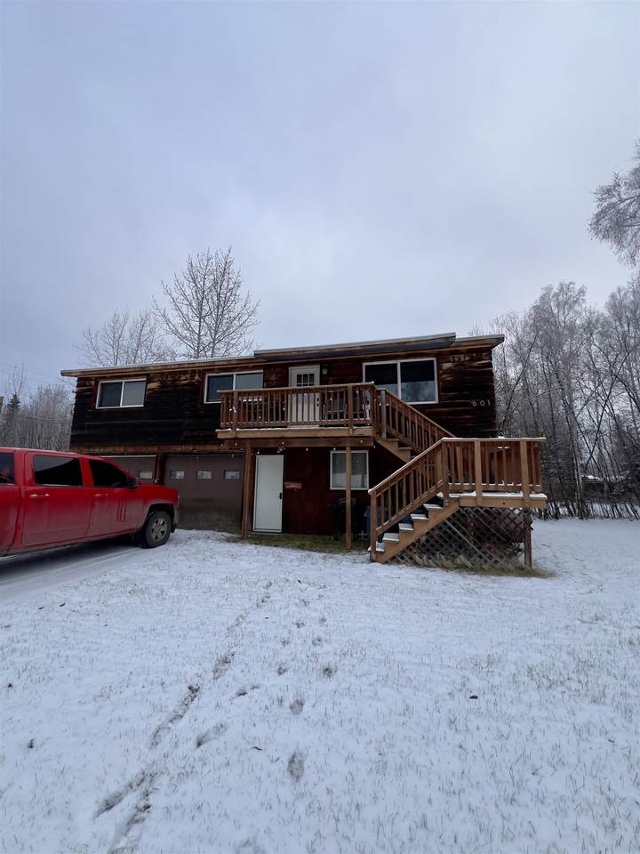601 Fairbanks Street - Photo 1
