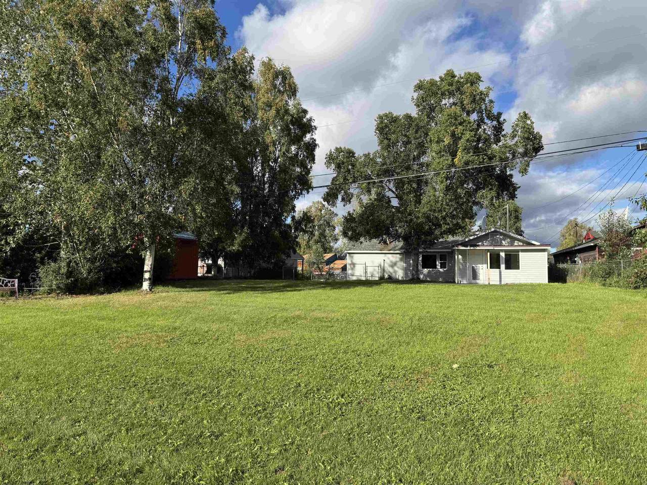 324 Slater Drive - Photo 1