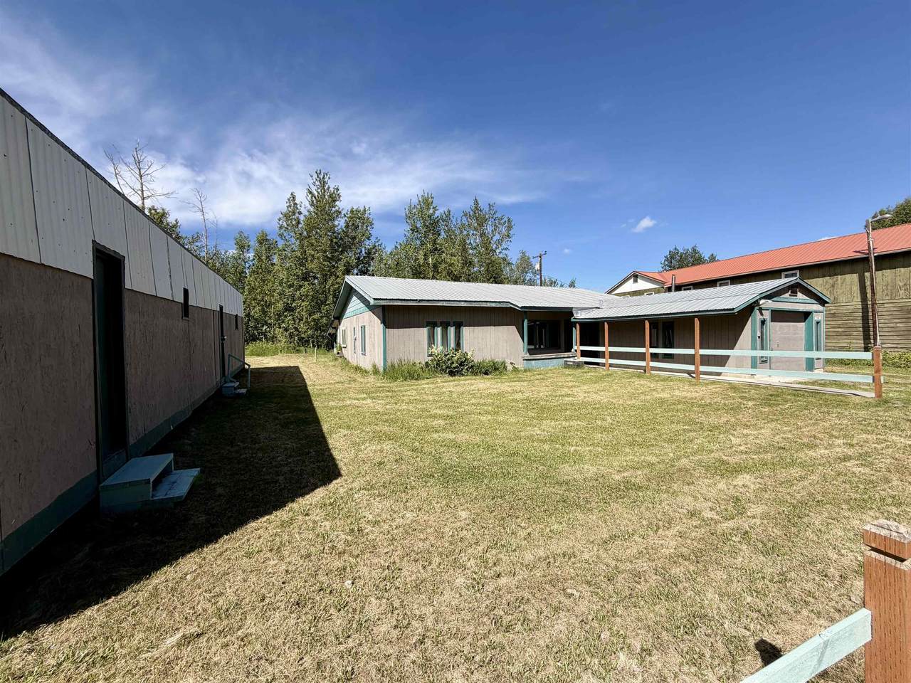 https://bt-photos.global.ssl.fastly.net/fairbanks/1280_boomver_3_156897-2.jpg