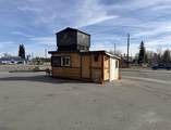1246B Noble Street - Photo 4