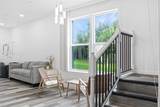 1540 Strawberry Road - Photo 11