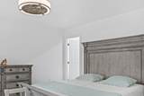 1540 Strawberry Road - Photo 20