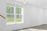 1540 Strawberry Road - Photo 28