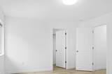 1540 Strawberry Road - Photo 40