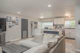 684 Manley Street - Photo 4
