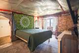 812 5TH AVENUE - Photo 12