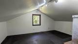 1135 Walker Way - Photo 13