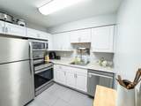 314 Juneau Avenue - Photo 37