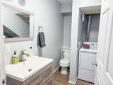 314 Juneau Avenue - Photo 38