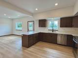 2758 Second Avenue - Photo 9