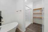3064 Psalms Blvd - Photo 25
