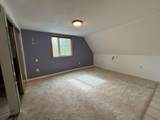 2010 Steese Highway - Photo 15
