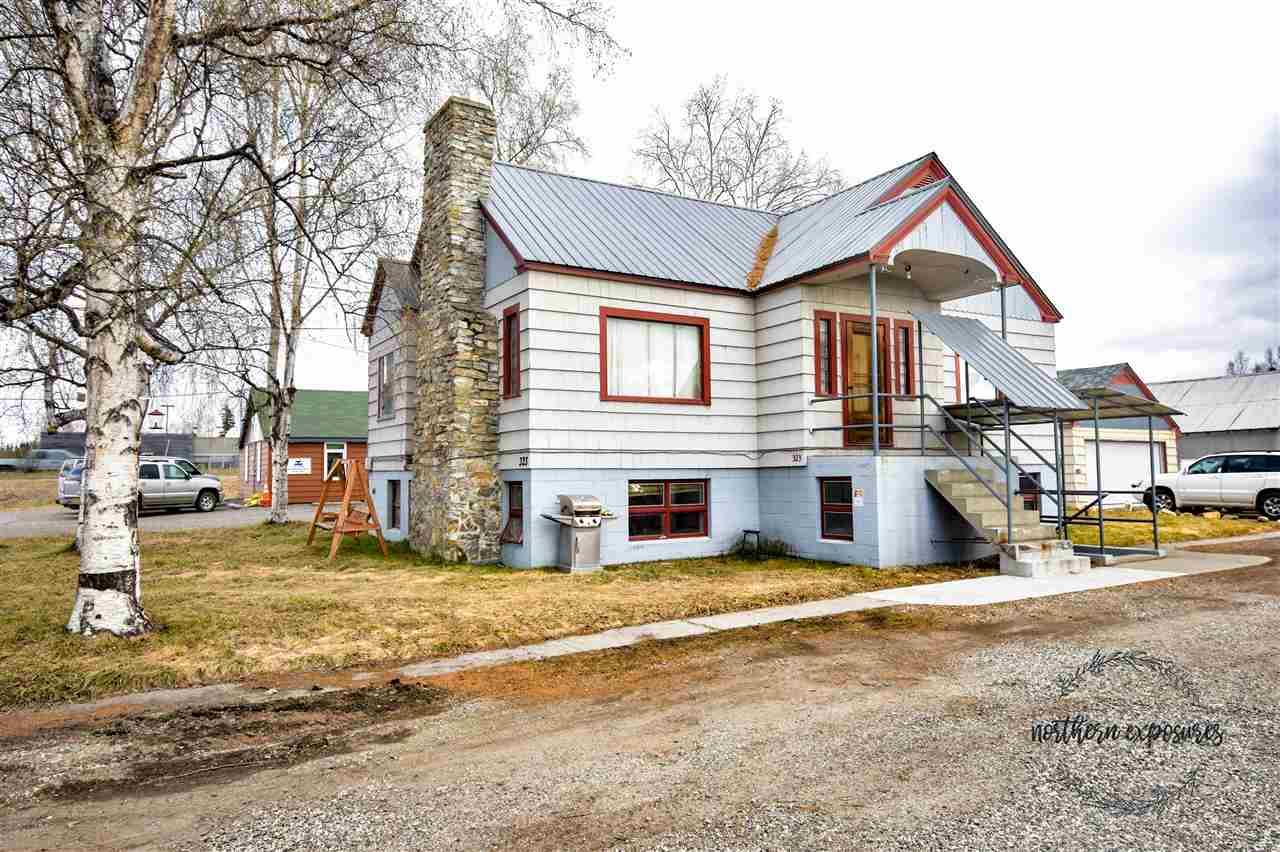 323 2ND STREET - Photo 1