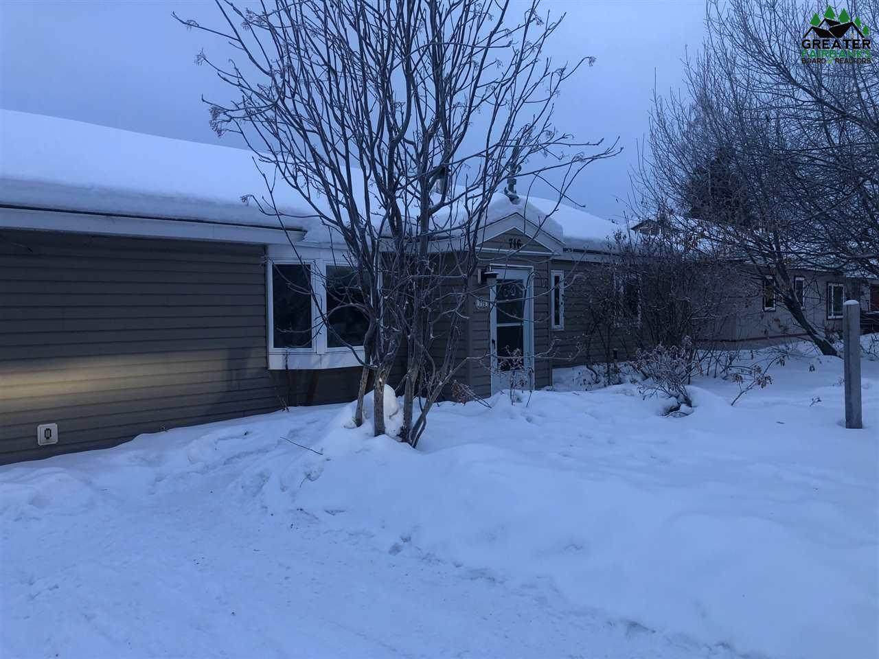 716 Bentley Drive - Photo 1