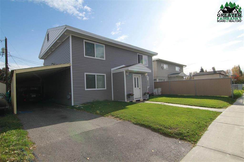 1423 Lathrop Street - Photo 1