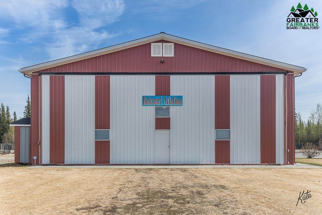 3558 University Ave - Photo 1