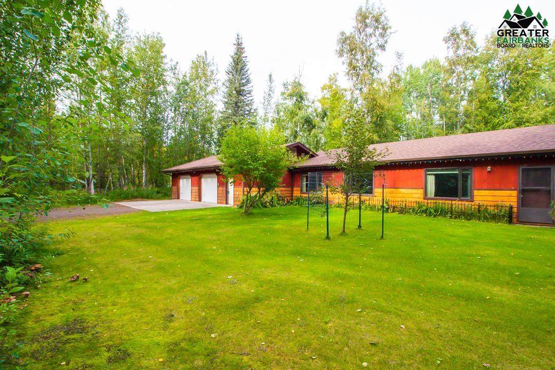 2390 Eire Street - Photo 1