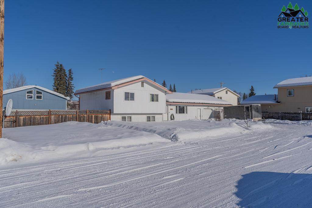 https://bt-photos.global.ssl.fastly.net/fairbanks/orig_boomver_1_157034-2.jpg