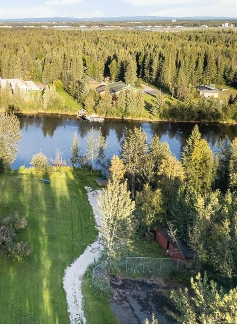 https://bt-photos.global.ssl.fastly.net/fairbanks/orig_boomver_1_159858-2.jpg