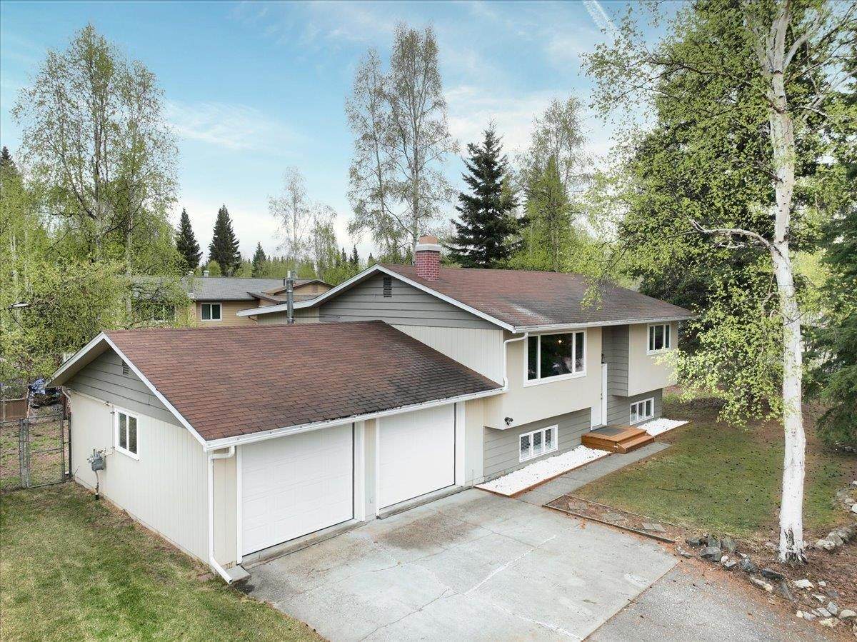 4720 Harvard Circle - Photo 1