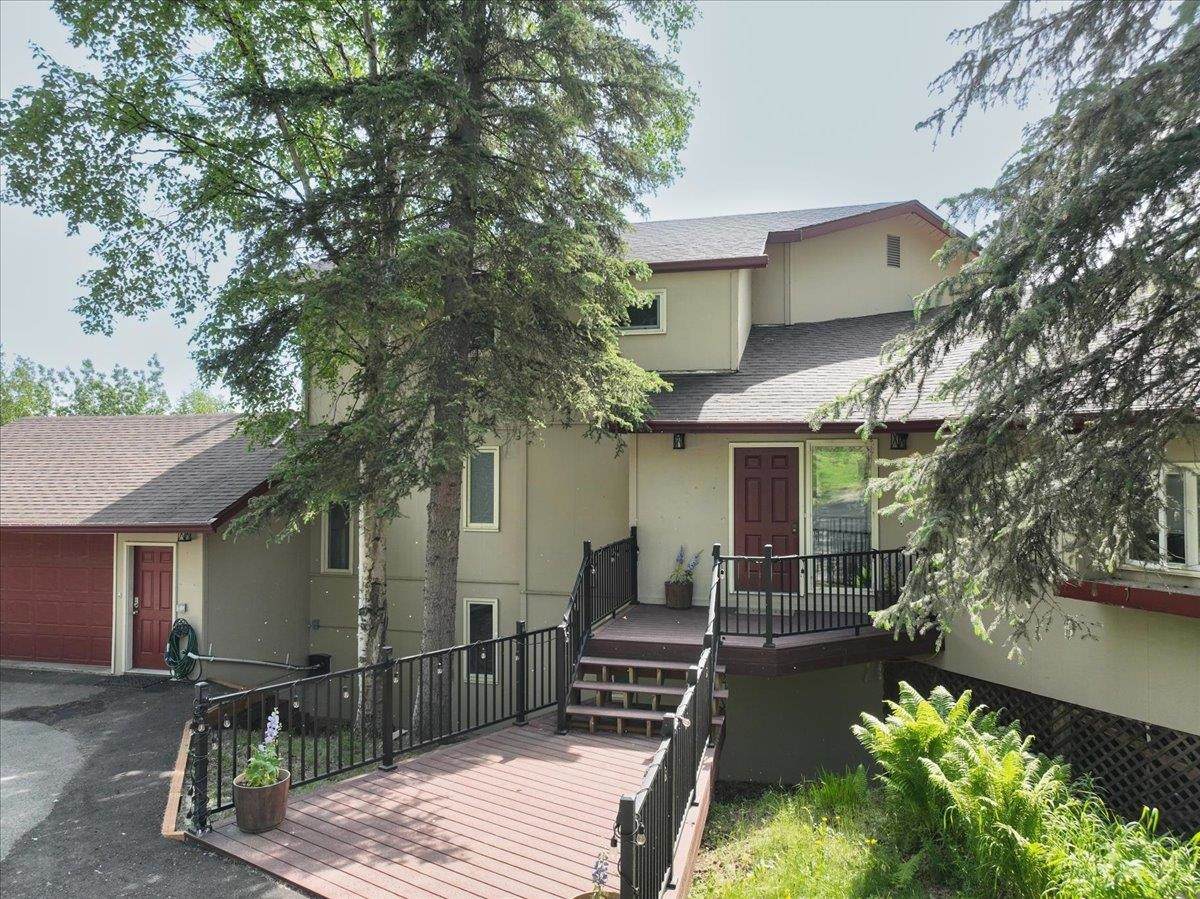 191 View Avenue - Photo 1