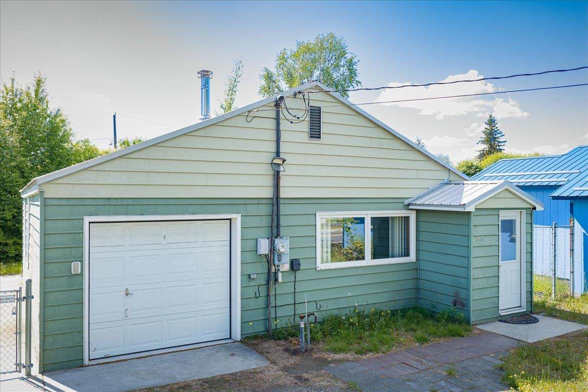 317 Minnie Street - Photo 1