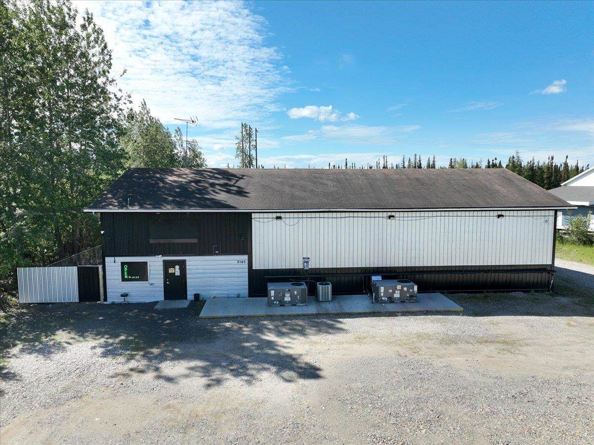 https://bt-photos.global.ssl.fastly.net/fairbanks/orig_boomver_1_160683-2.jpg