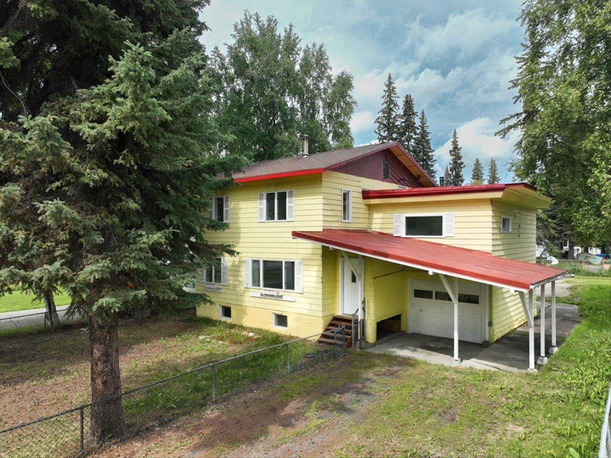 412 Glacier Avenue - Photo 1