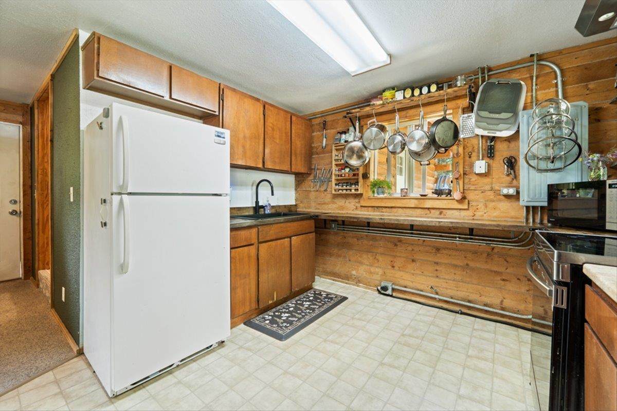 https://bt-photos.global.ssl.fastly.net/fairbanks/orig_boomver_1_160878-2.jpg