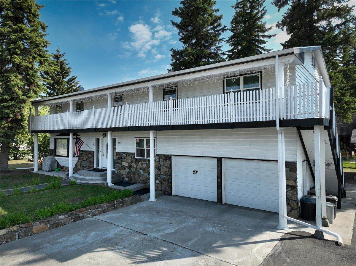 205 A Street - Photo 1