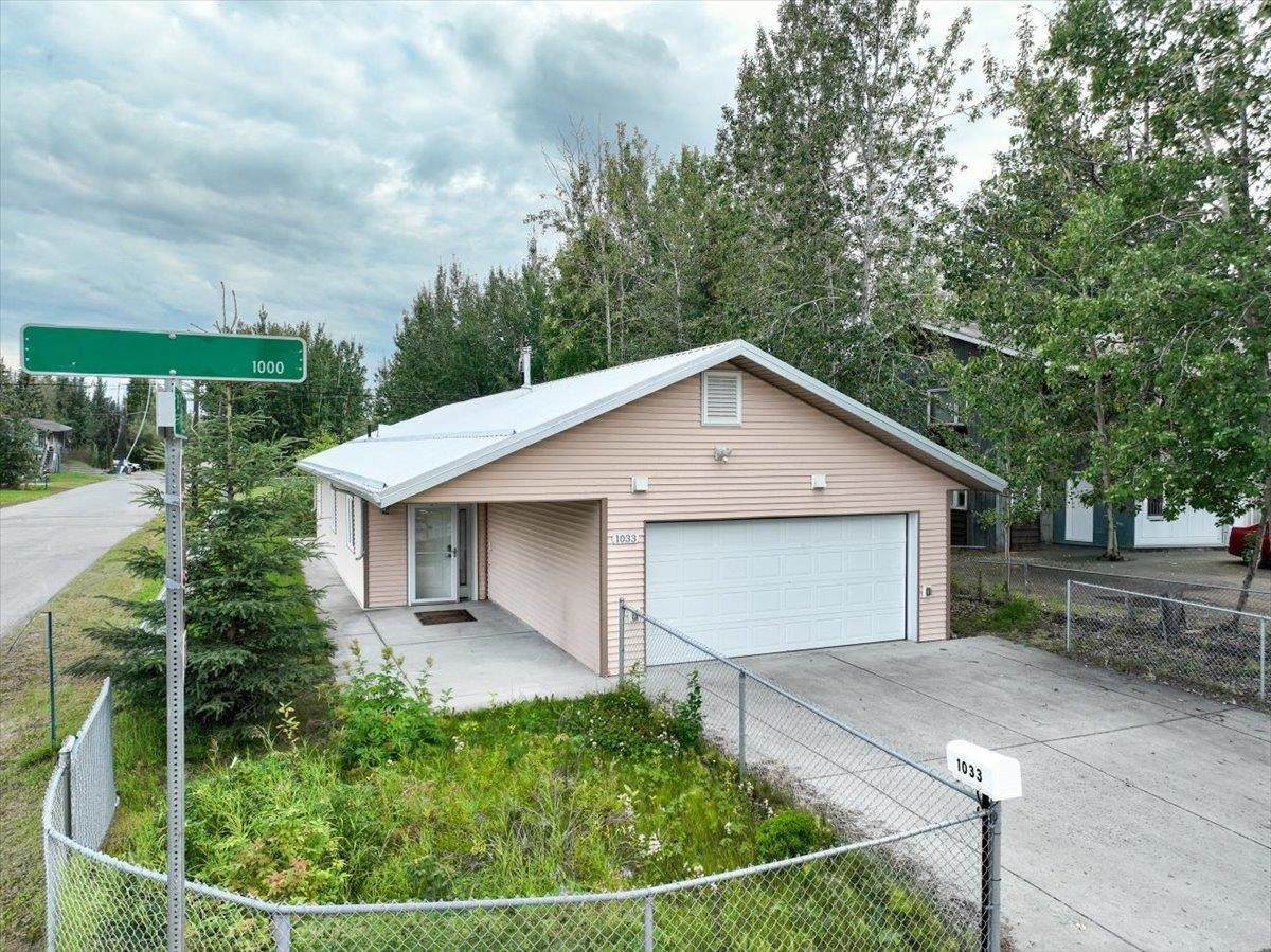 1033 Twenty-Third Avenue - Photo 1