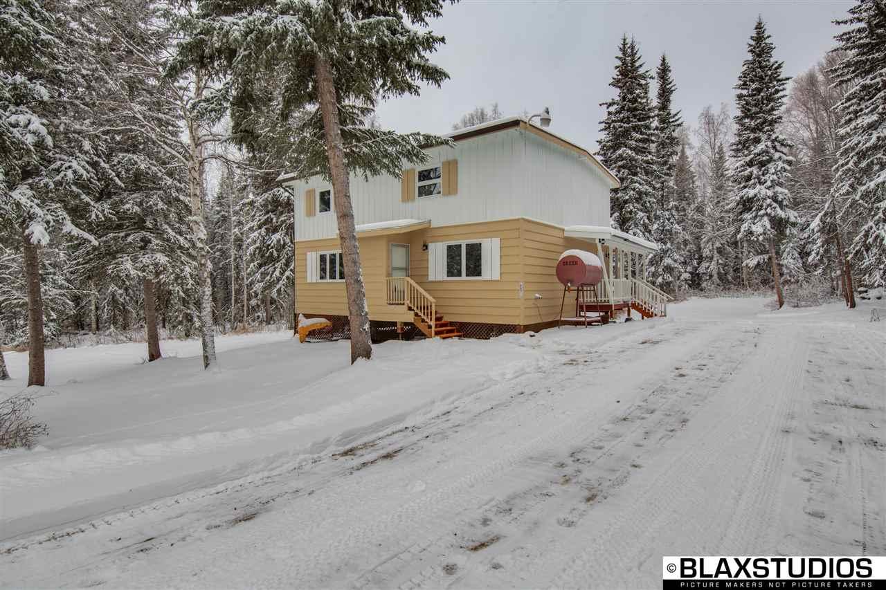463 Jeannette Way - Photo 1