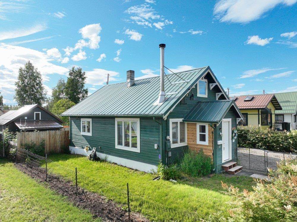 https://bt-photos.global.ssl.fastly.net/fairbanks/orig_boomver_2_160679-2.jpg