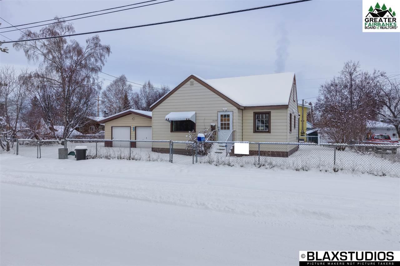 1022 4TH AVENUE - Photo 1