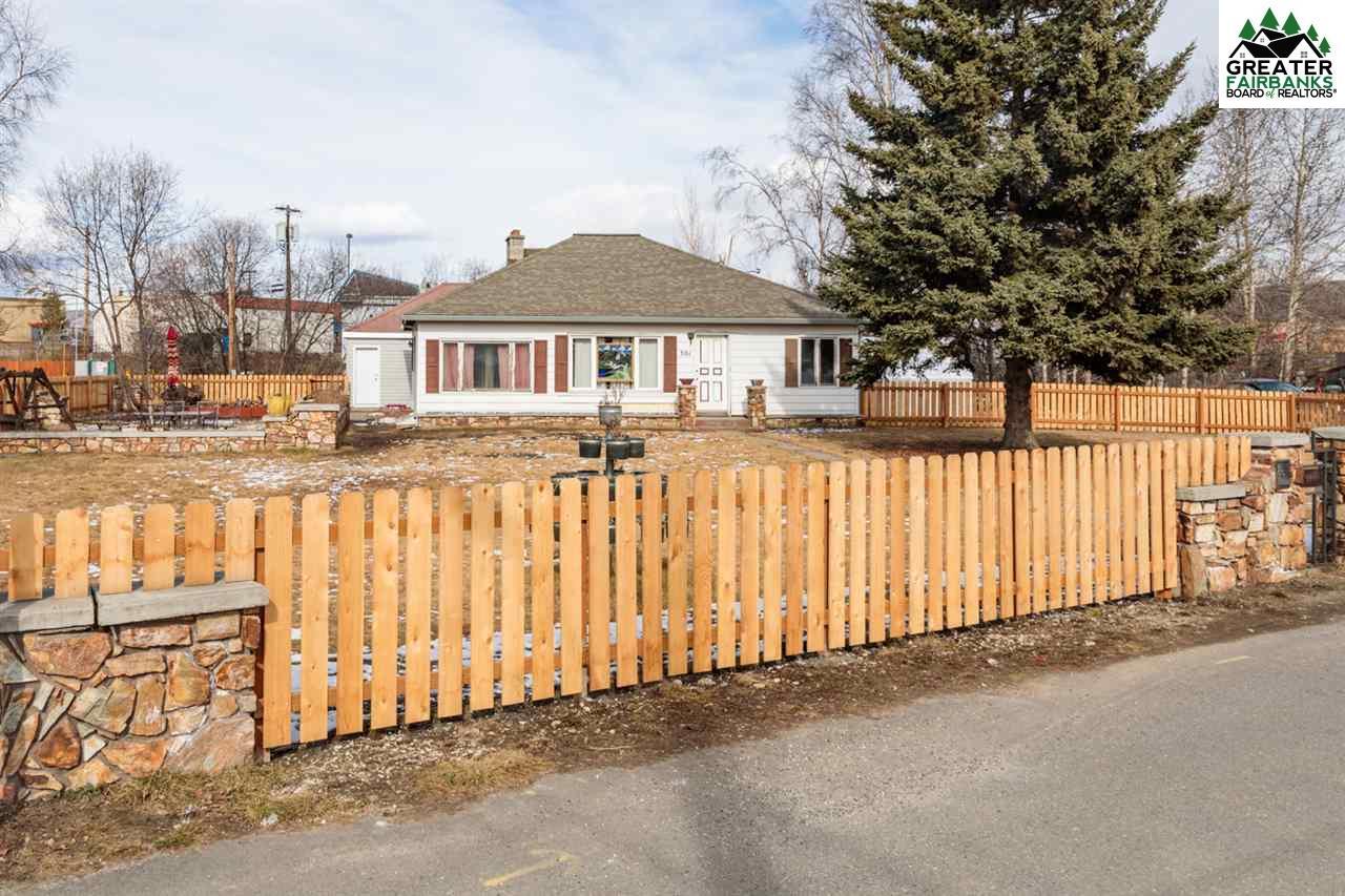 301 Noyes Street - Photo 1